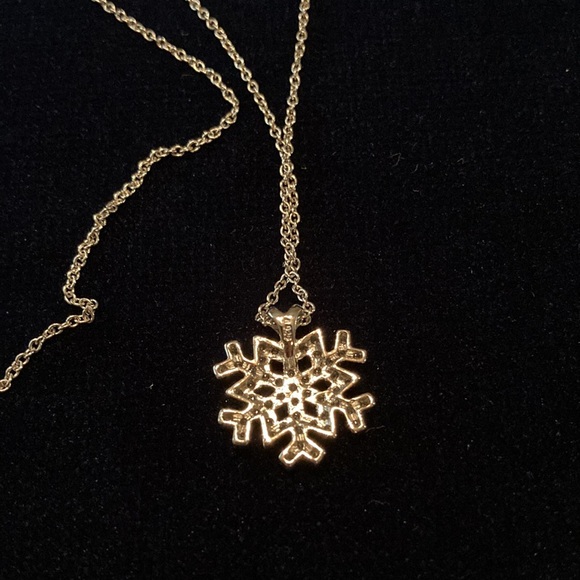 Nordstrom Sterling CZ Snowflake necklace, NIB - Picture 3 of 5